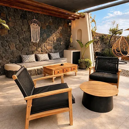 Samaros Villa *