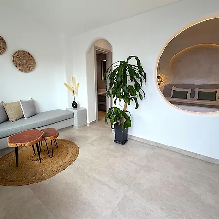Samaros Villa