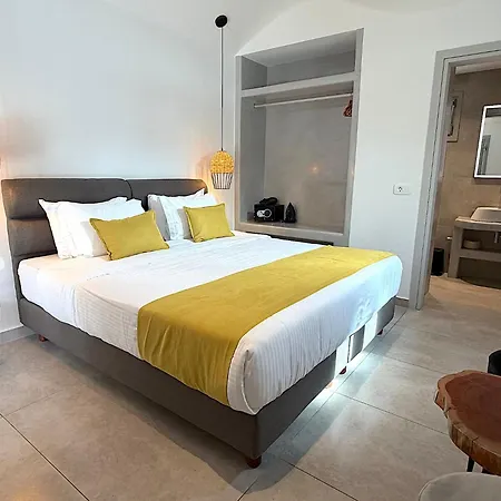 Samaros Villa *